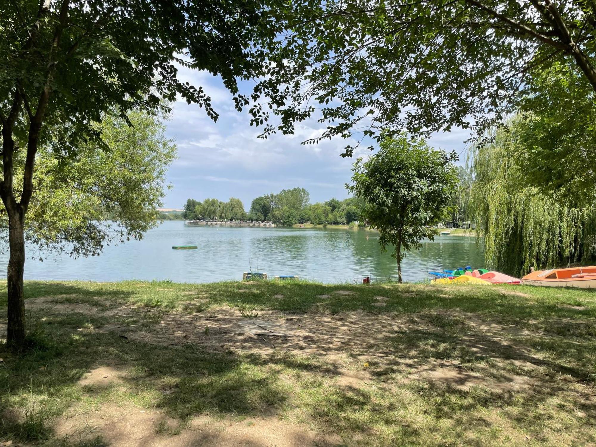 Camping Oaza Bela Crkva  Zewnętrze zdjęcie